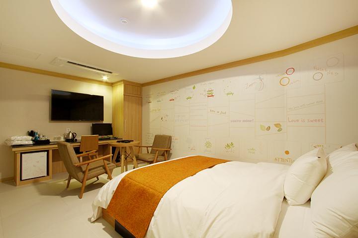 Suwon Orsay Business Hotel Zewnętrze zdjęcie